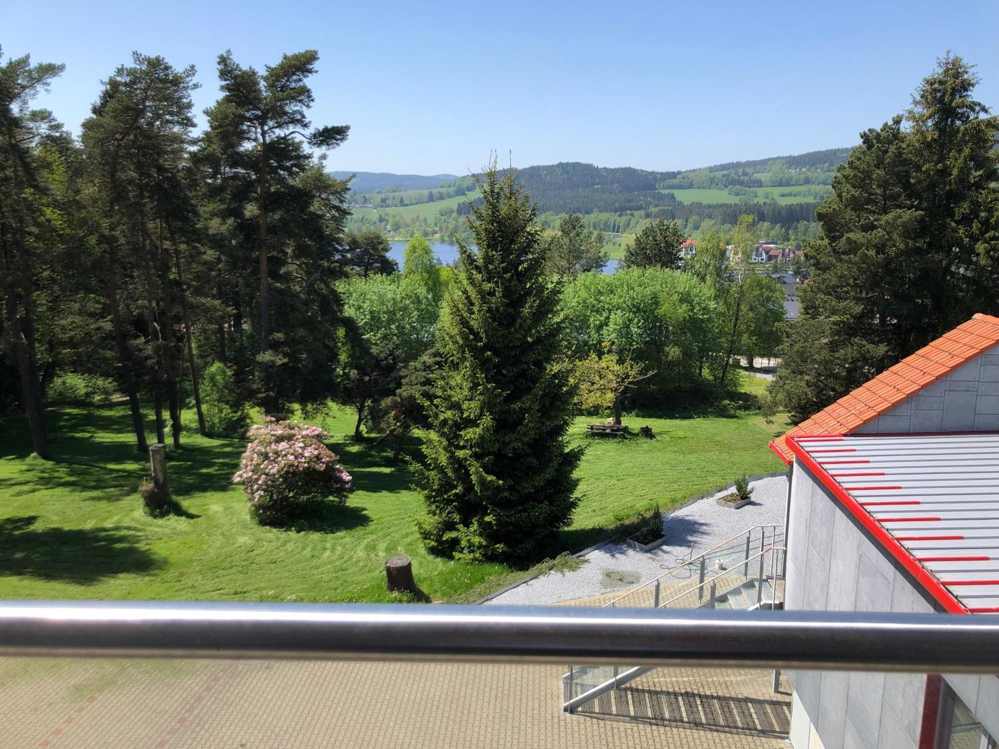 Hotel BouCZECH Lipno nad Vltavou Buitenkant foto