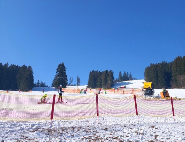 Hotel BouCZECH Lipno nad Vltavou Buitenkant foto